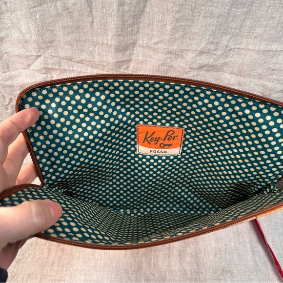 Fossil Key-per coated cotton large envelope clutch - Picture 5 of 5